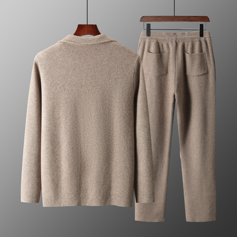 Мужской осенне-зимний комплект – обзор и цена Knitted Cardigan Men